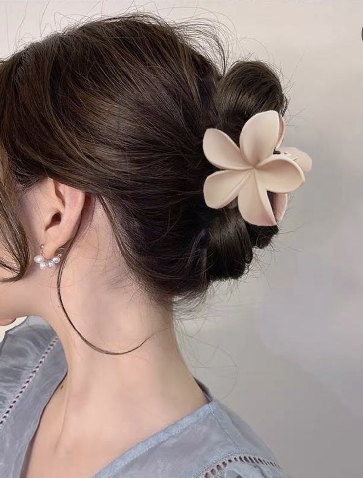 Hawaiian Plumeria Flower Hair Clip