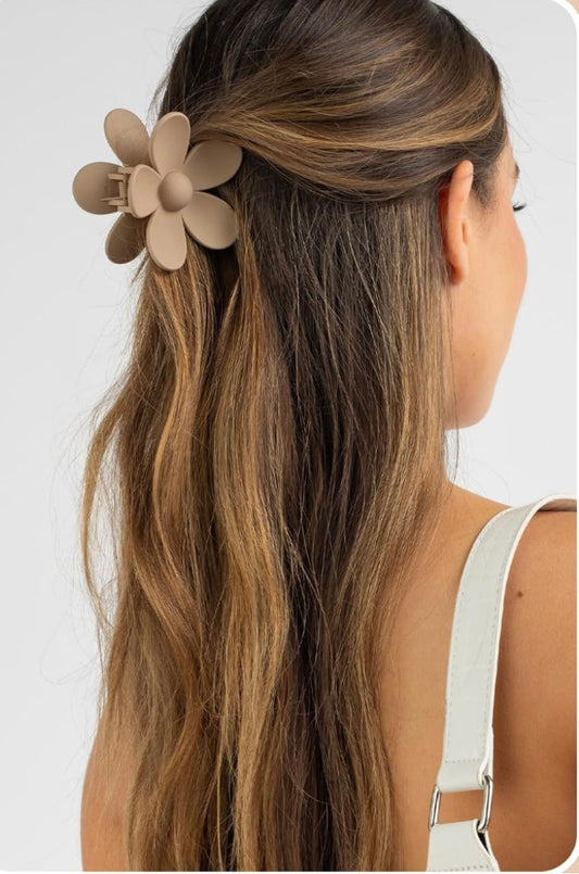 Daisy Flower Hair Clips