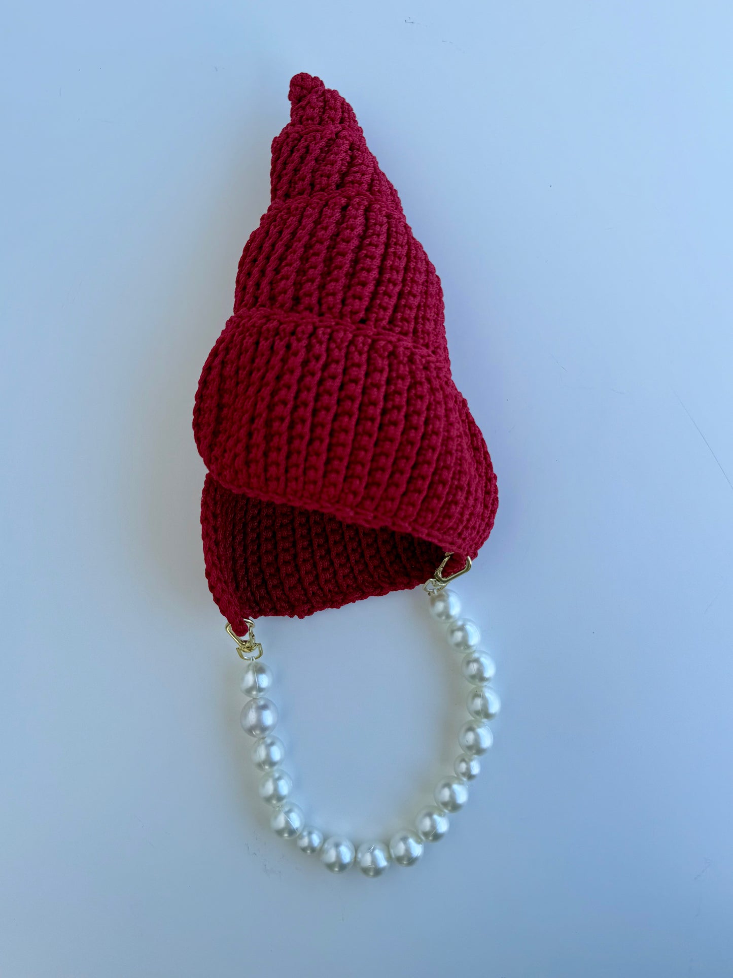 Pearl Spiral Shell Red