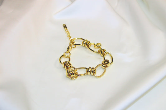 Knot Chain Bracelet